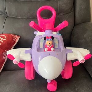 Disney Deluxe Minnie Mouse Plane